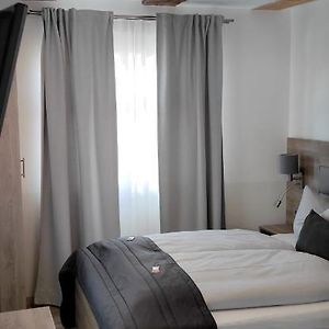 Standard Zimmer mit Queensize-Bett